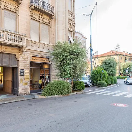 Divino * Alba (Piedmont)