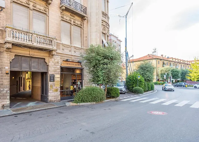 Divino * Alba (Piedmont)